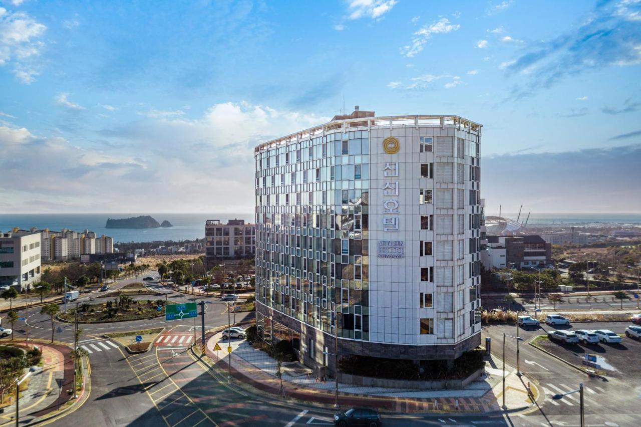Shin Shin Hotel Jeju Worldcup Seogwipo Exteriör bild